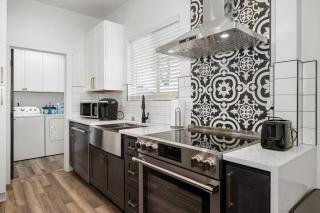 Updated Family Friendly Hillyard Gem NEW HOT TUB! - 9