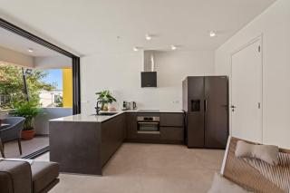 Island Time Retreat - 1