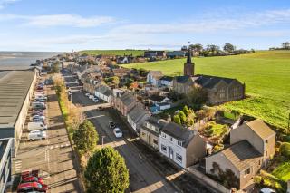 Wild Berry Stays- Ferryden - 9