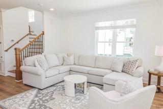 Tuscan Son - Gorgeous 5 BR Elite Beach Retreat - 7