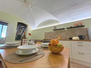 Giatì Studio - Cortile Privato & Metro - 2