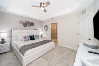 3180-201JB STOREY LAKE, CONDO 3/2 GARDEN VIEW - 3