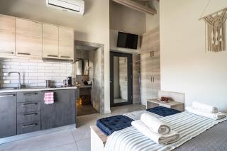 Emily Apartments - 6