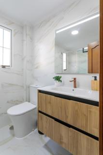 Luminoso Adosado con Terraza y Piscina junto al Mar - 6