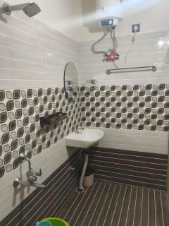 Hotel Tropical Inn near Downtown - 3