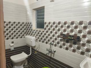 Hotel Tropical Inn near Downtown - 1