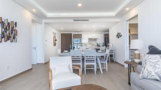 Beach Getaway 2 Bedroom Condo W802 - 5