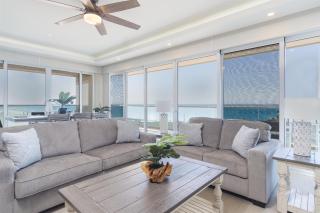 Breathtaking 2 BR 25 Bath Corner Beach Front Condominium Encantame 505 - 9