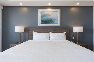 Breathtaking 2 BR 25 Bath Corner Beach Front Condominium Encantame 505 - 3