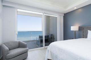 Breathtaking 2 BR 25 Bath Corner Beach Front Condominium Encantame 505 - 2