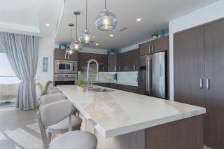 Impressive & beautiful 3 bedroom end unit Ocean Front Encantame C-1901 - 4