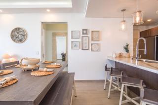 Amazing 2 bedroom Beach Front Condominium at Encantame E1102 - 2