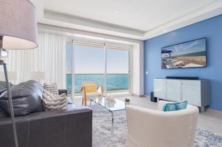 Splash in The New Lazy River and Sleep In Luxury Encantame C-1104 - 7