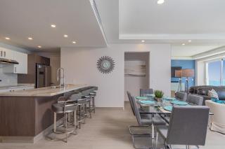 Splash in The New Lazy River and Sleep In Luxury Encantame C-1104 - 6