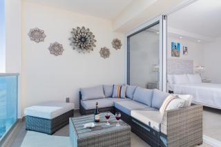 Stay in Luxury/Splash in New Lazy River this Winter Encanatame Towers 902 - 4