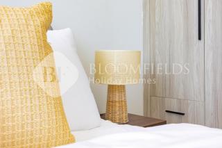 Bloomfields Modern Stu The Gate Masdar - 5