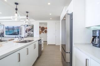 Awesome 3 bedroom condo Encantame Tower E 301 - 2