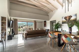 Emily Apartments - 9