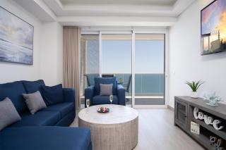 Relax and Splash in Paradise Encantame Towers C 1703 - 8