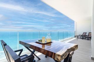 Modish 2 BR Condo at Encantame Towers Velero 2204 - 5