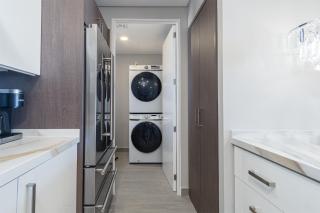 Modish 2 BR Condo at Encantame Towers Velero 2204 - 3