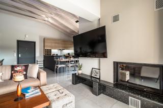 Emily Apartments - 6