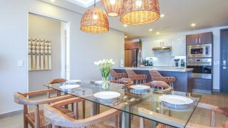 Panoramic And Immersive Water View 2 bedroom E2002 - 9