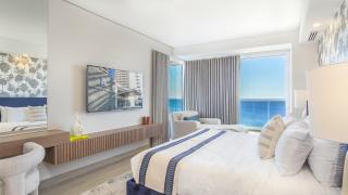 Panoramic And Immersive Water View 2 bedroom E2002 - 1