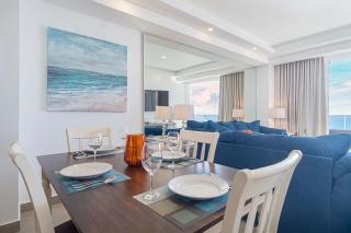 Splash in New Lazy River/Stay in Modern Luxury Encanatmae 703 - 4