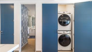 Sublime 1 bedroom condo Encantame Towers Verano 403 - 1