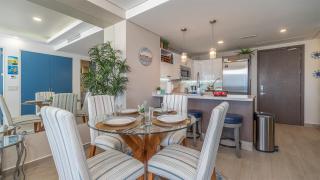 Sublime 1 bedroom condo Encantame Towers Verano 403 - 2