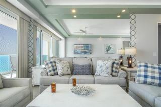 Imagine coming to this gorgeous 2 bedroom condo E1002 - 9