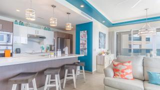 Luxury modern condo at Encantame Towers W1405 - 8