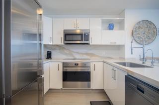 Lovely 1BR condo at Encantame Towers Velero 2303 - 4