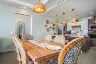 Beautiful 2 bedroom condo Encantame Tower E 802 - 5