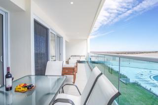 Gorgeous 2 bedroom condominium (Encantame Verano 204) - 1