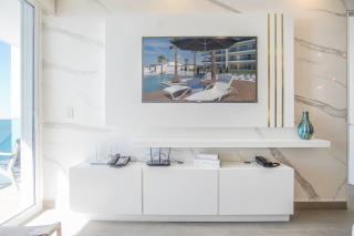 Stay in Luxury/Splash in New Lazy River this Winter Encanatame Towers 903 - 3