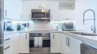 Unique condo by the beach at Encantame Towers W1803 - 1