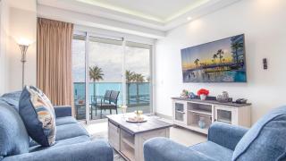 Modern Luxury, Beachfront, Ocean Views C203 Encantame - 6