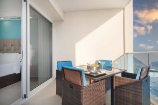 Splash in The New Lazy River/Stay in Modern Luxury Encantamae C 402 - 3