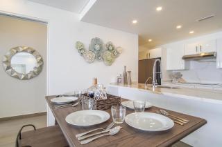 Marvelous 2 bedroom condo Encantame Towers Verano 604 - 2