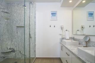 Delightful 2 bedroom condo Encantame Towers Verano 505 - 2