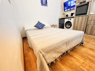 Genova Nervi - 5 minuti dal porticciolo e alla Passeggiata Anita Garibaldi - Vicino alla Fermata dell'Autobus e la Stazione Ferroviaria - 8