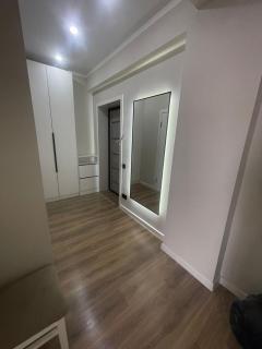 Уютная квартира с видом на горы - 9