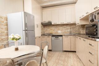 Saryan Street 2 Bedroom Large apt with Balcony - 3