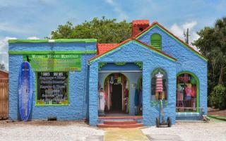 Crescent Royale Condominiums 103 - 7