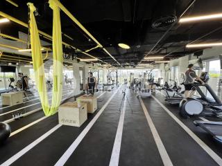 Bloomfields Stylish 1br Collective Tower - 6