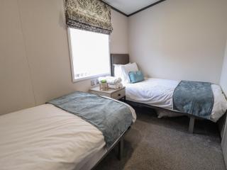 Heather William Lodge - 1