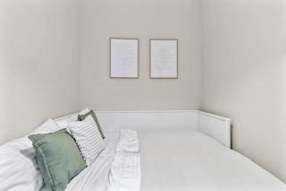 Modern Living by Millennium City & U6 Handelskai - 1