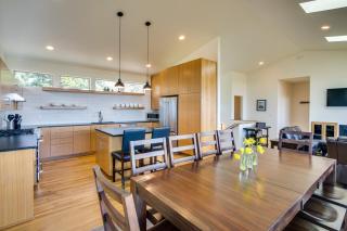 Ocean View of Rocky Shore! Yachats! Shorely Blessed - 4